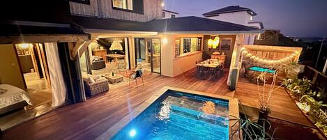 Outdoor pool, a heated pool