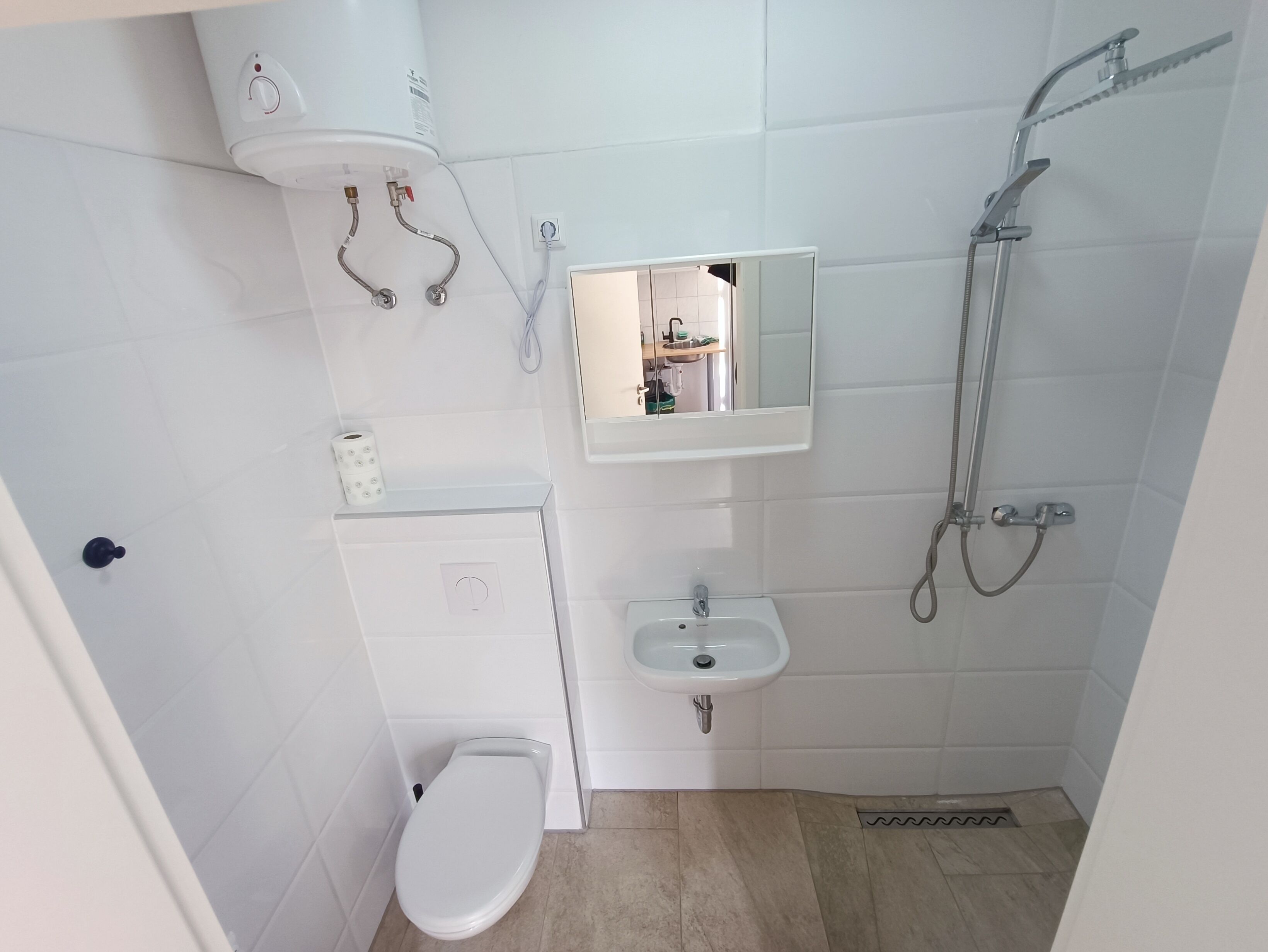 Handtücher, Seife, Toilettenpapier