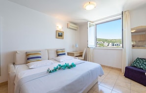 1 bedroom, in-room safe, free WiFi, bed sheets - Lovely apartment in Vinjerac (Vinjerac)