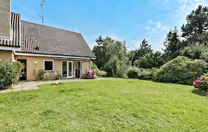 Exterior - Stunning home in Hundested with WiFi (Hundested)