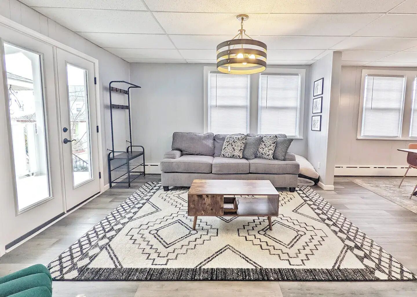 Ventnor Beach Bungalow - Family Beach Getaway!
