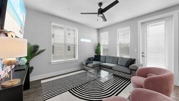 TV connectée, espaces bureaux