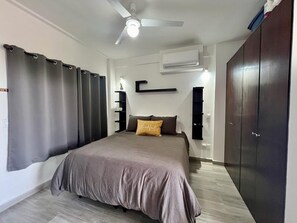 1 bedroom, iron/ironing board, WiFi, bed sheets - Elegant Coastal Studio; just minutes from the beach (Bucerías)