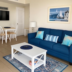 Smart TV - Cozy 2-bedroom condo l Oceanfront l Resort l Pool l Hot tub (Myrtle Beach)