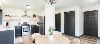 Newly renovated 2 bedroom townhome in charming Manteno.