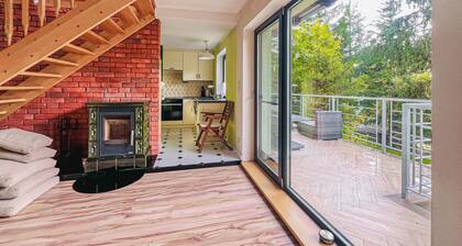 Cozy home in Przechlewo with WiFi