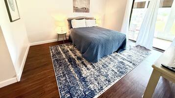 2 chambres, fer et planche Ă repasser, Wi-Fi gratuit, draps fournis