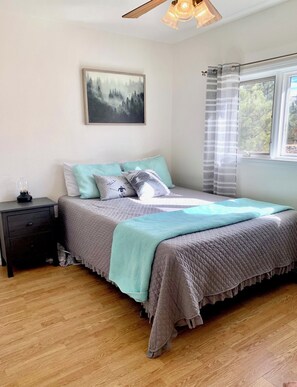 4 dormitorios, escritorio, wifi gratis y ropa de cama