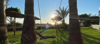 Villa Atlantique. Un Vrais Coin Nature Proche de la Ville, le Petit dej Inclus