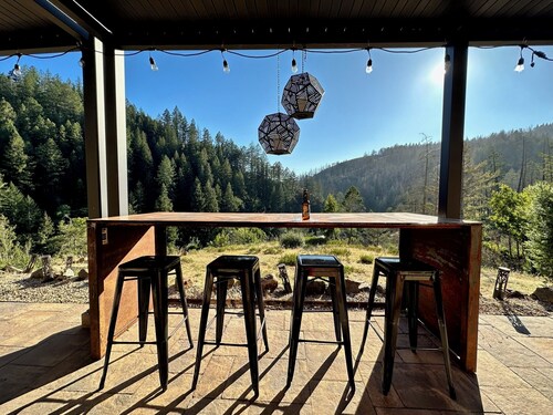 Spacious Country House in Sonoma next to Sugarloaf State Park and Wineries