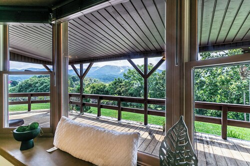 Cozy Winter and Spring Vibes, Fast Wifi, Pool Table, Retired Vineyard