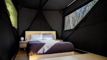 1 quarto, escrivaninha, ferros/tábuas de passar roupa, Wi-Fi