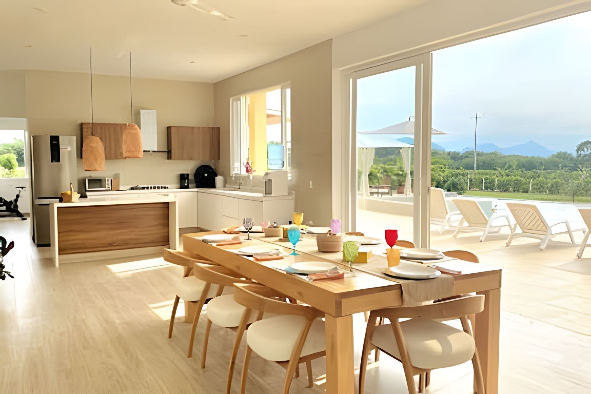 Family Chalet | Dining