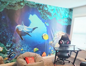 Interior - Raleigh Suburb -  5-bedroom/ 3.5-bathroom   (Cameron)