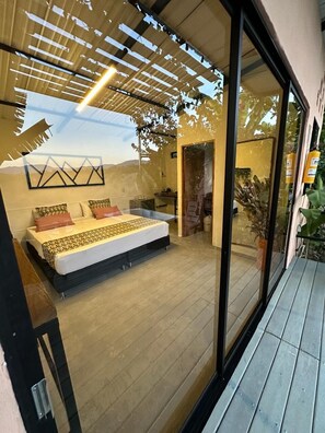 Deluxe Cabin, Balcony, Garden View