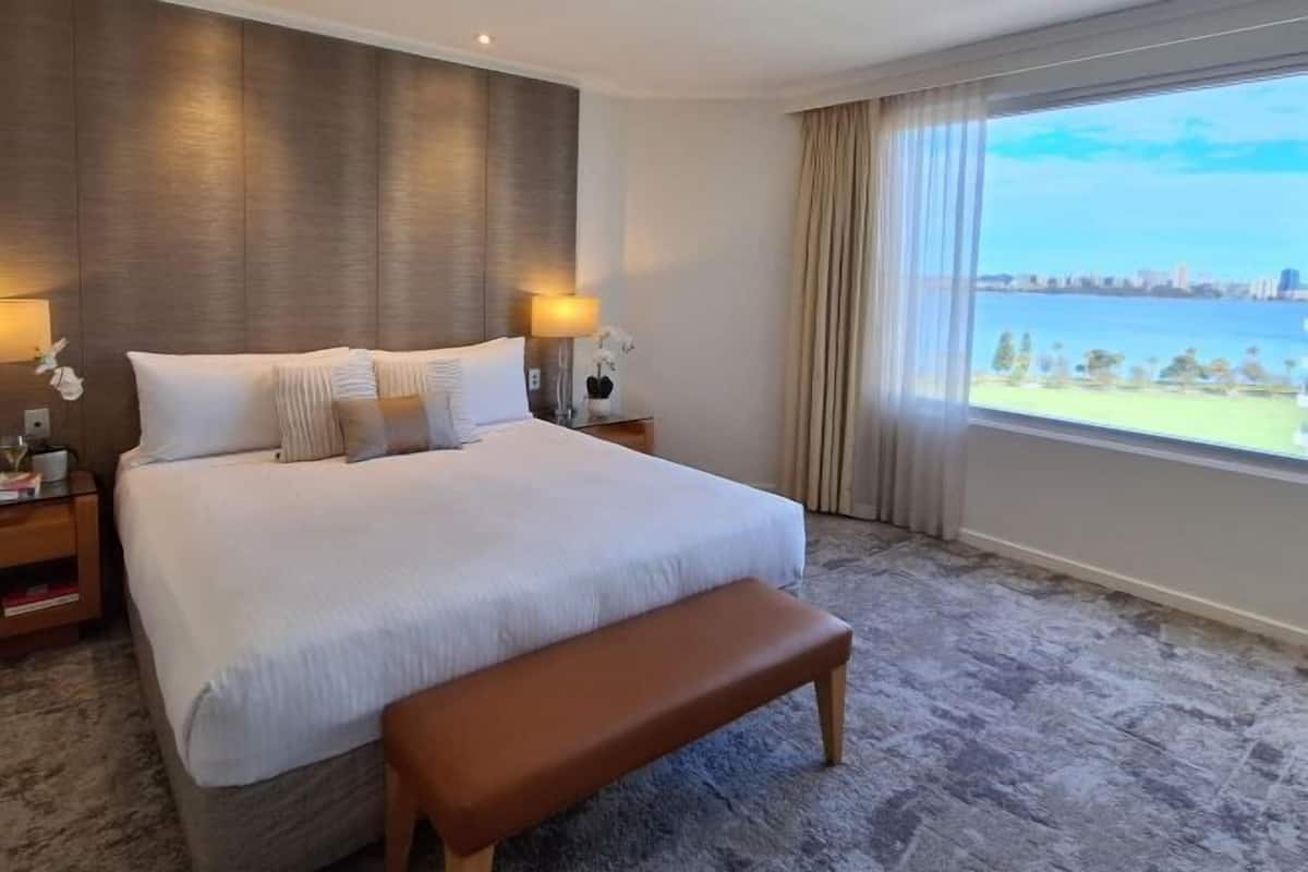 1 bedroom, desk, laptop workspace, iron/ironing board