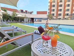 Outdoor pool - Residence on Langley Park (East Perth)