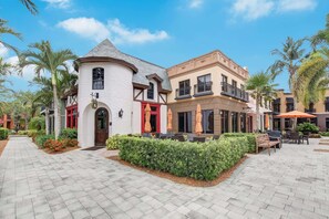 Exterior - Luxurious Townhome in the Incredible Ole at Lely Townhome Community (Naples)