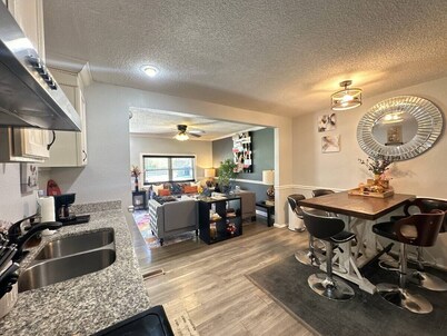 Cozy & Spacious 4-bedroom home in Atlanta