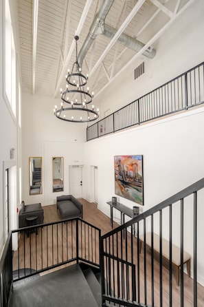 Interior - 5 Star Flat in Downtown Trussville  (Trussville)