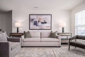 TV - Luxury Penthouse in Entertainment District (Trussville)