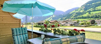 Paradiso by Interhome