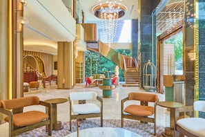 Lobby sitting area - Kin Hotel Thi Sach (Ho Chi Minh City)