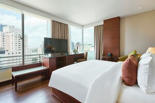 Ropa de cama de alta calidad y minibar 