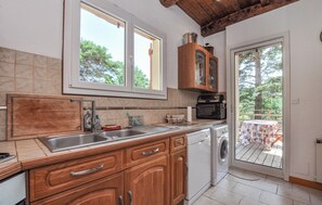 Kühlschrank, Ofen, Herdplatte, Geschirrspüler