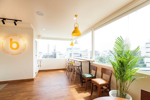 Bloom Hotel - HSR Club