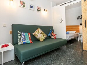 1 bedroom, internet