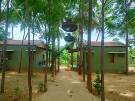 Habitación superior | Vistas al jardín