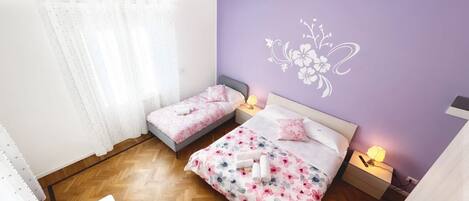 1 soverom, strykejern/-brett, wi-fi og sengetøy