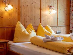 5 bedrooms, internet