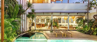 New Stylish 4BR \ Rooftop Lounge \ 12min To Beach