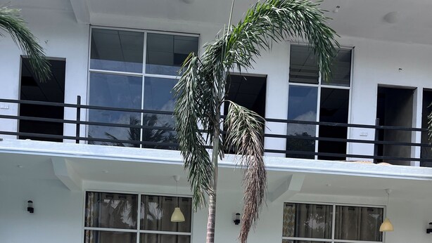 Unclassified image, 1 of 18, button - Queen's Bay Hotel (Arugam Bay)