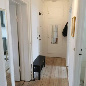 Apartment, 1 Bedroom, Smoking, Balcony | Hallway - Perfect Apartment in Hellerup (Hellerup)