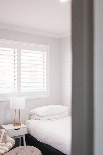 42 Banksia by the BnB Collection