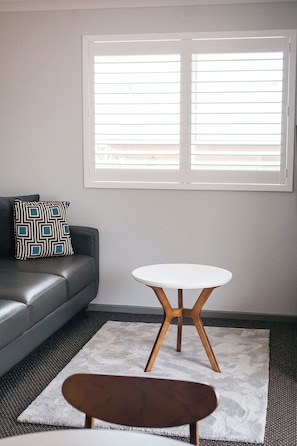 Apartment | Living area - 42 Banksia by the BnB Collection (Centennial Park)