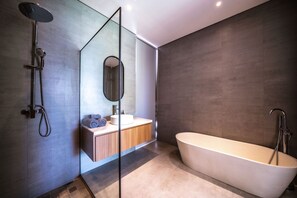 Bathroom - Vihanna Canggu (Canggu)