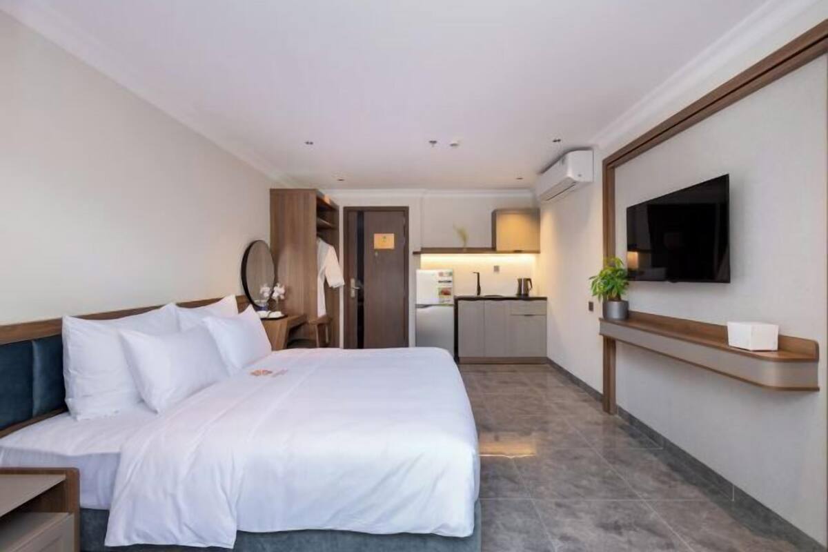 Ropa de cama de alta calidad, colchones con acolchado adicional, minibar