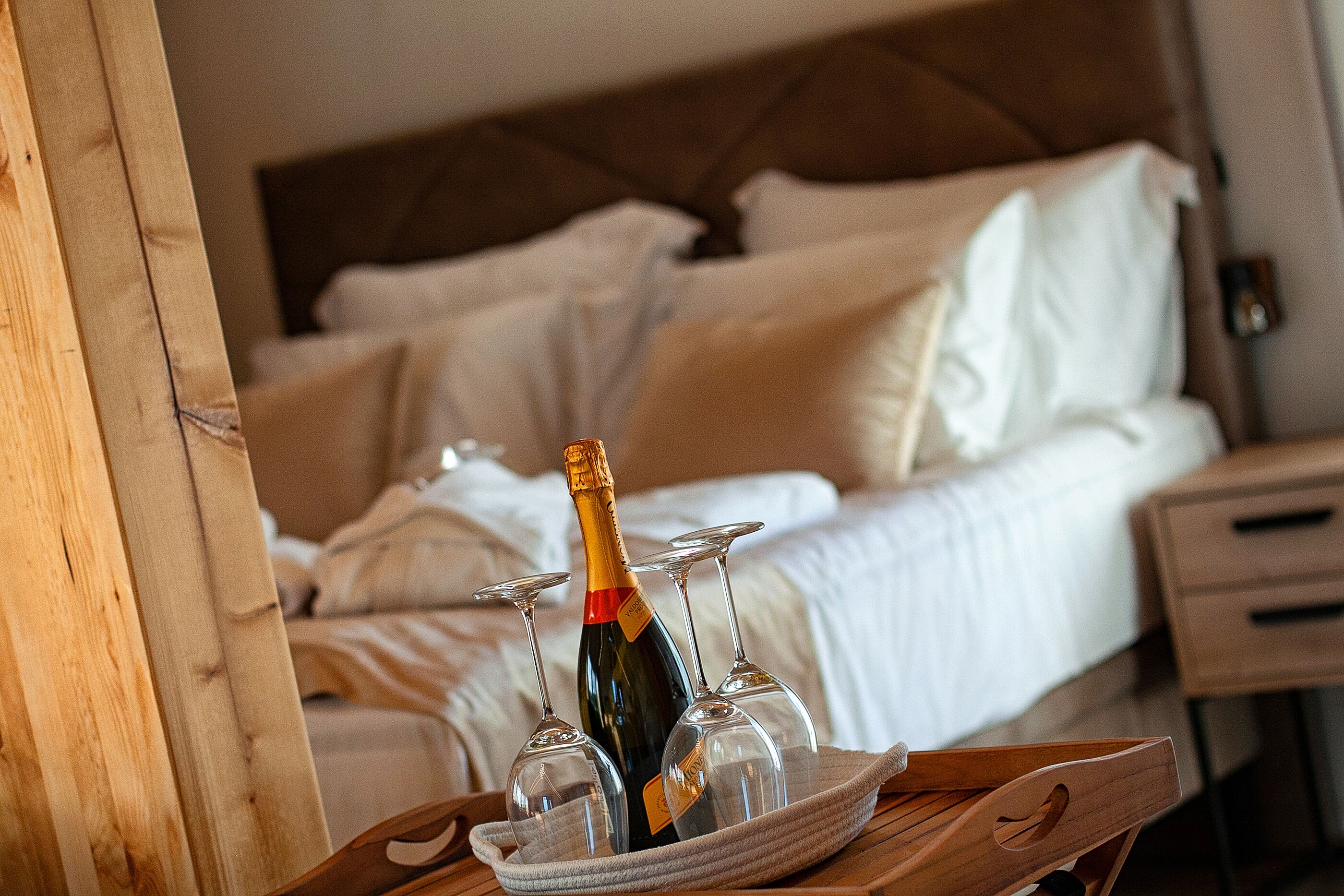 1 多间卧室、WiFi、床单