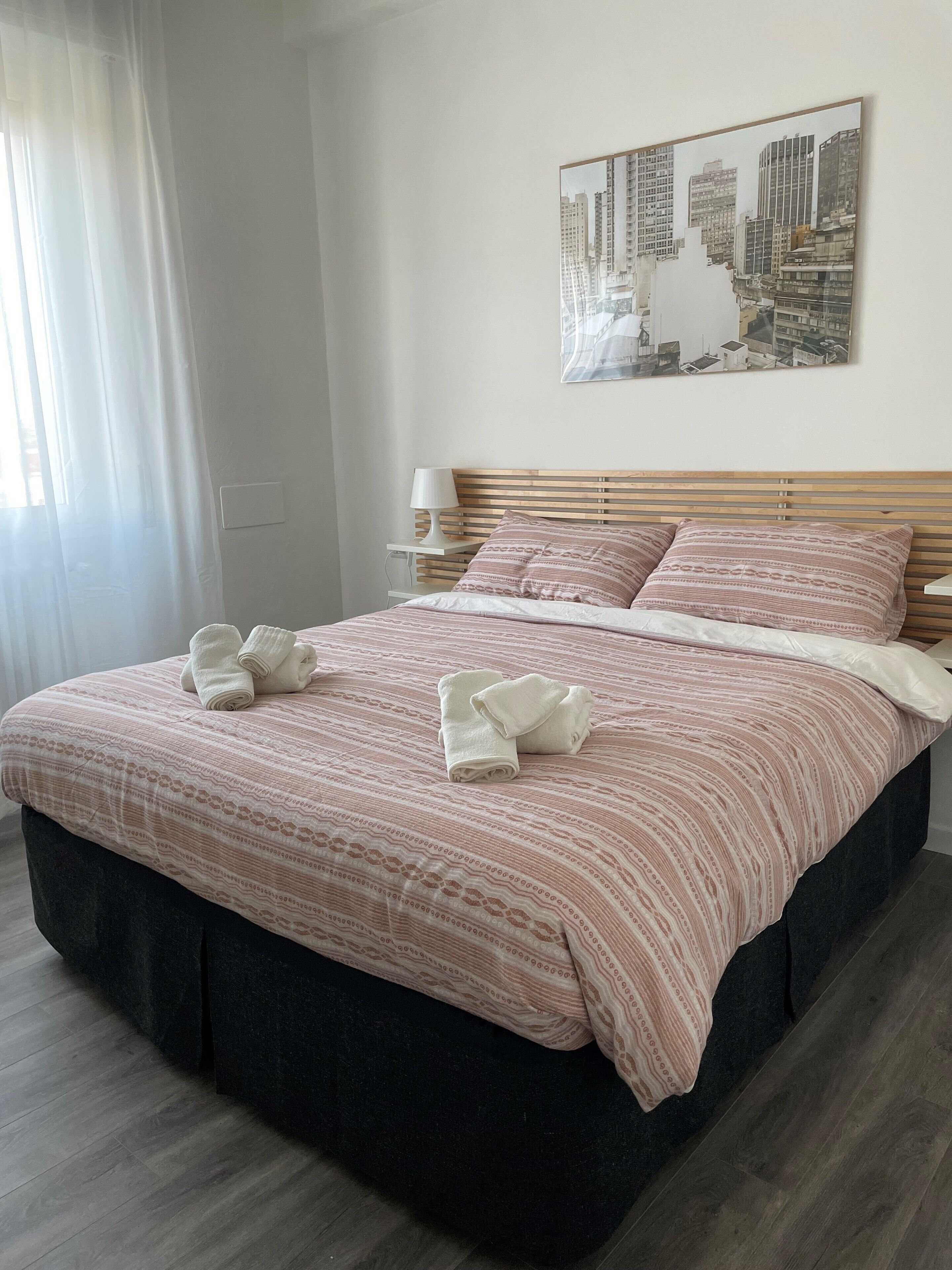 1 camera, ferro/asse da stiro, Wi-Fi gratuito, lenzuola