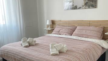 1 camera, ferro/asse da stiro, Wi-Fi gratuito, lenzuola