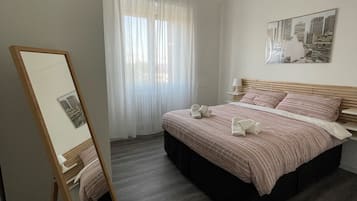 1 bedroom, iron/ironing board, free WiFi, bed sheets