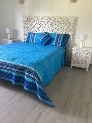 5 chambres, bureau, fer et planche à repasser, Wi-Fi gratuit