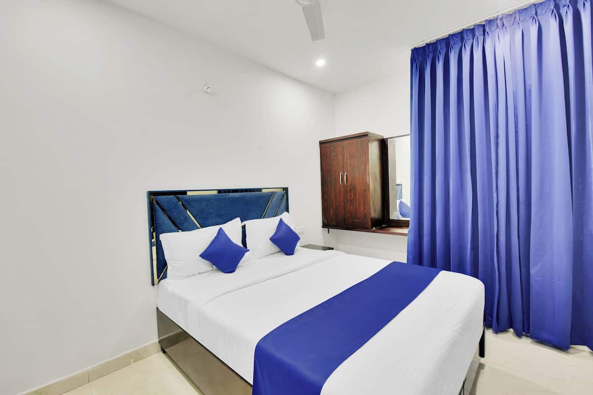 Superior Room, City View
