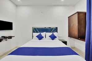 Habitació superior, vistes a la ciutat | Wifi gratuïta