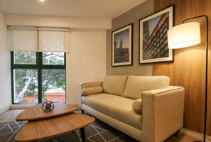 公寓 | 1 間臥室、網路服務