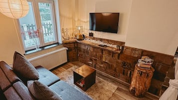 Smart TV, video library